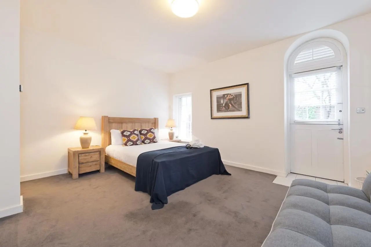 The Eamon Devalera Suite - Hiphipstay Dublin